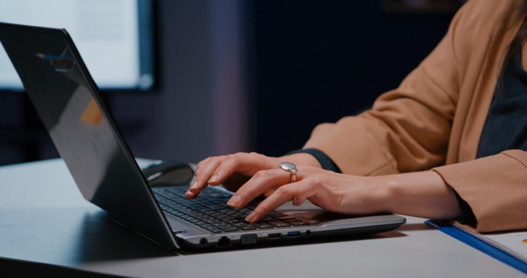 Ejemplo de interfaz de usuario para controles de física en juego